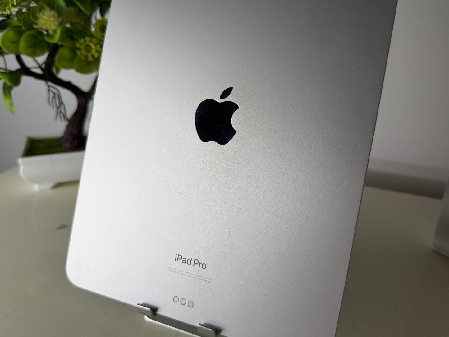 iPad Pro (2022) M2, 11” WI-FI 256GB Argento
