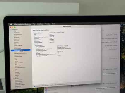 MacBook Pro (2019) [13,3", Touch Bar, Intel Core i5 1,4GHz, 8GB RAM, 128GB SSD, Intel Iris Plus Graphics 645, Mac OS X] argento