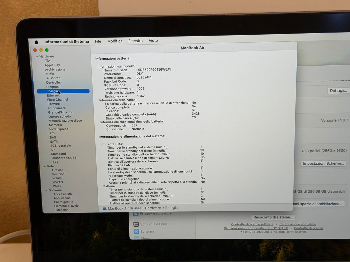 MacBook Air (2018) [13,3", Retina, Intel Core i5 1, 6GHz, 8GB RAM, 256GB SSD, Intel UHD Graphics 617, macOS] spacegrau