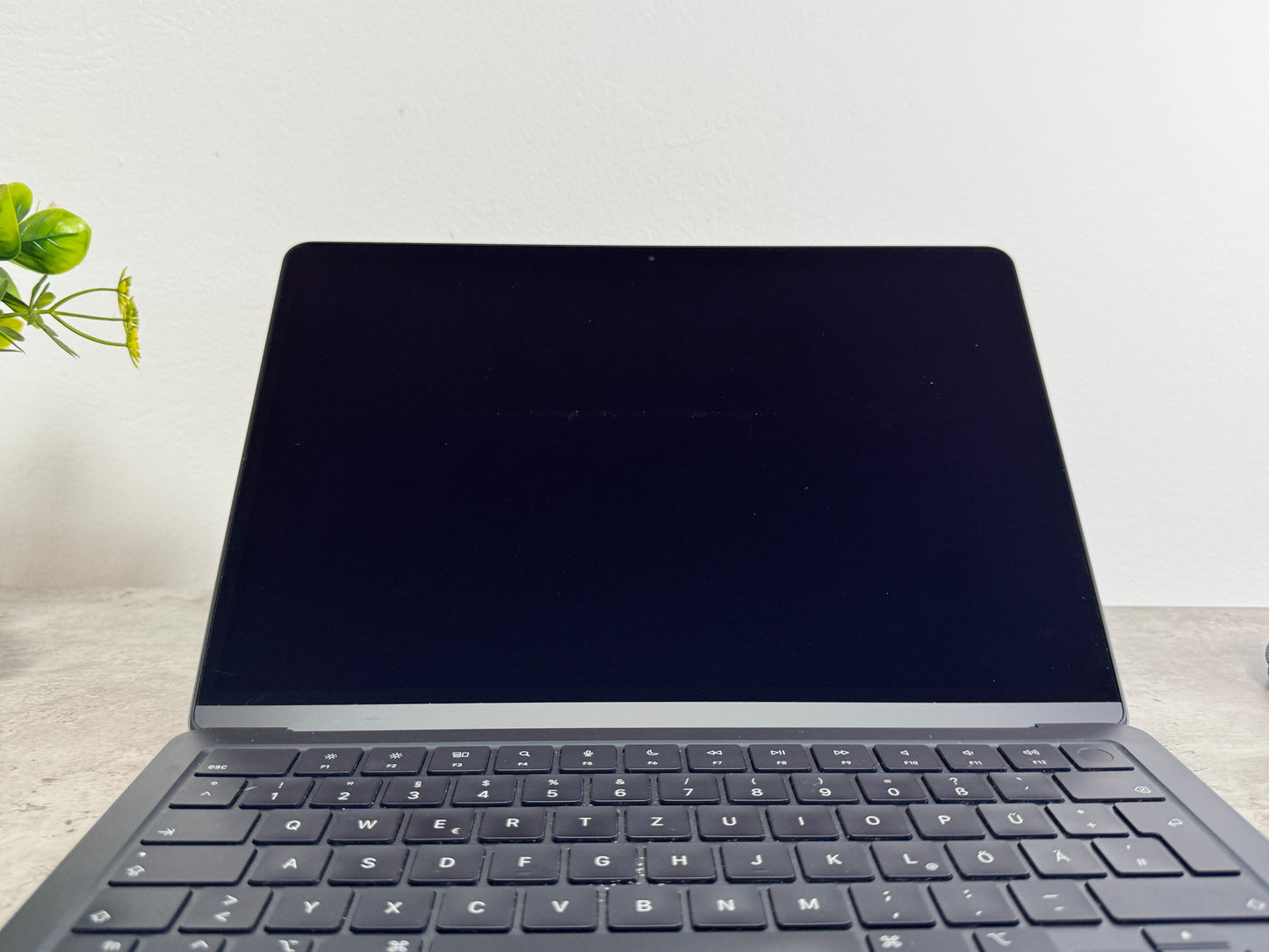 MacBook Air (2022) [13,6" Retina, M2 8 Core 3,2GHz, 16GB RAM, 1TB SSD, 8-CoreGPU, macOS] mezzanotte