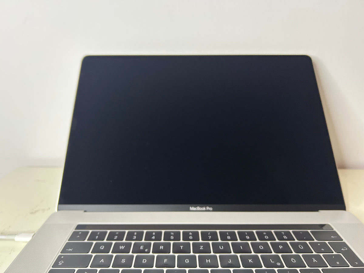 MacBook Pro (2016) [15,4", Touch Bar, Intel Core i7 2,7GHz, 16GB RAM, 512GB SSD, AMD Radeon Pro, macOS] Grigio