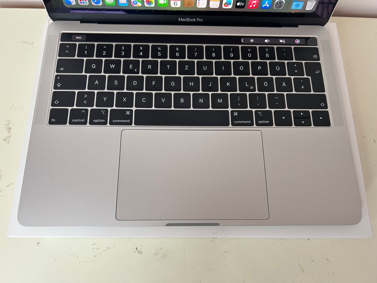 MacBook Pro (2019) [13,3", Touch Bar, Intel Core i5 1,4GHz, 16GB RAM, 256GB SSD, Intel Iris Plus Graphics 645, Mac OS X] Grigio