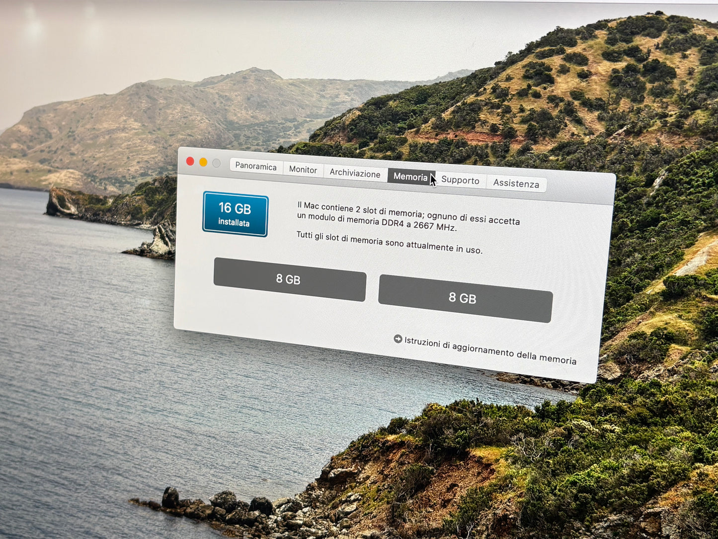 iMac (2019) [21,5", 4K, Retina, Intel Core i5 3,0GHz, 16GB RAM, 256 GB, AMD Radeon Pro 560X, macOS] argento