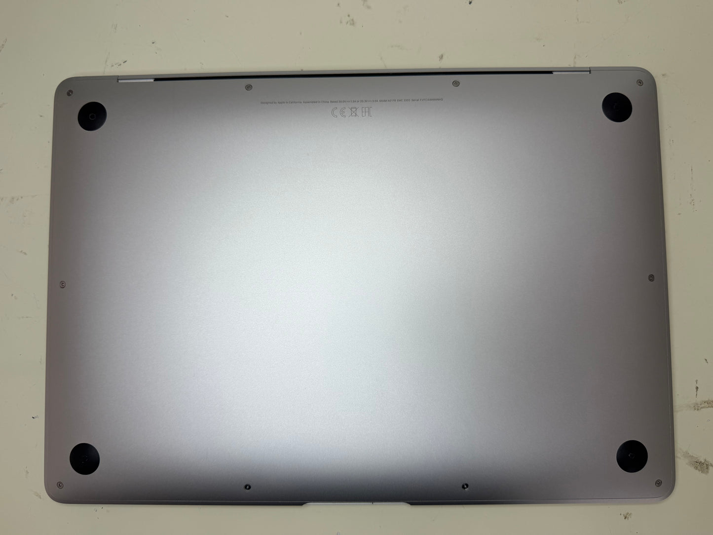 MacBook Air (2020) [13,3", Retina, Intel Core i3 1,1GHz, 8GB RAM, 256GB SSD, Intel Iris Plus Graphics, macOS] argento