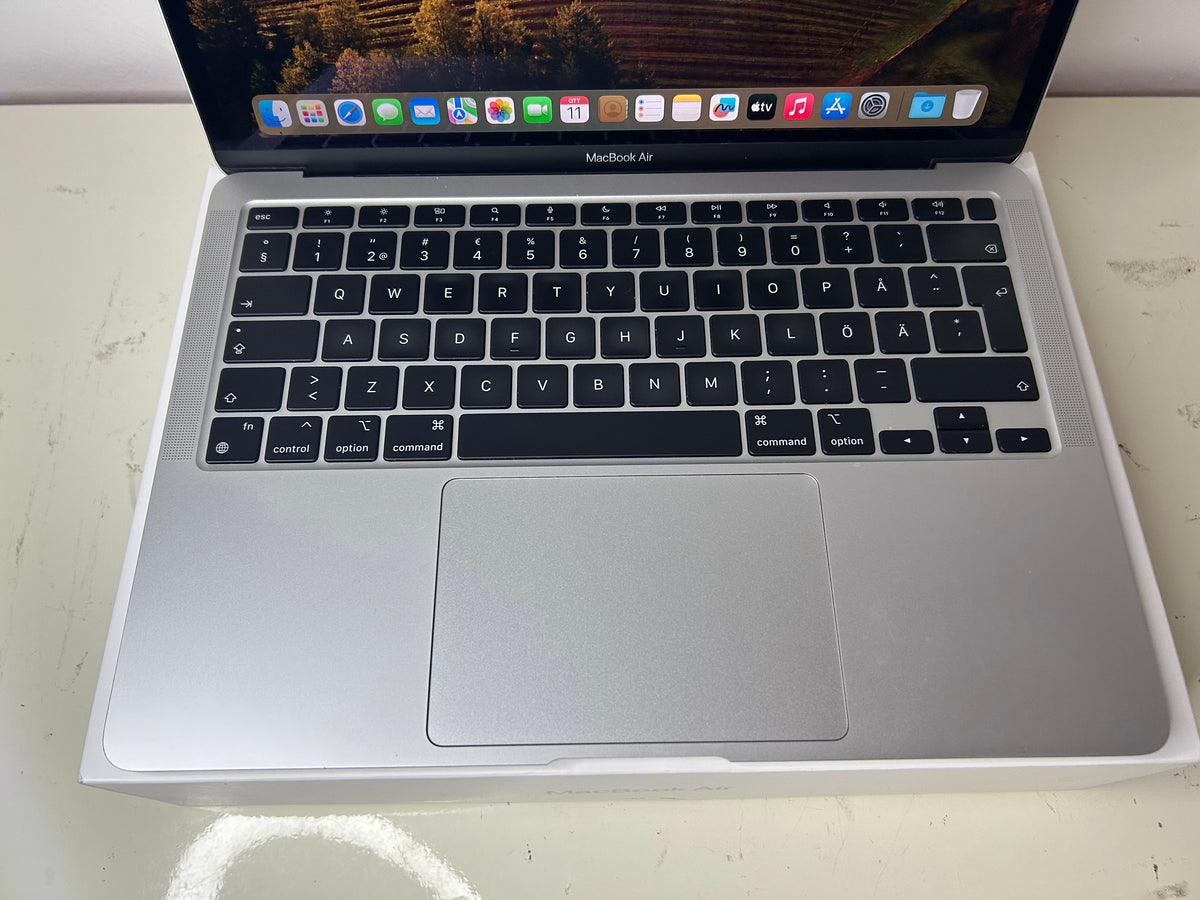 MacBook Air M1 (Late 2020) [13,3", Retina, Apple M1, 8GB RAM, 256GB SSD, Apple 7 Core, macOS] Grigio