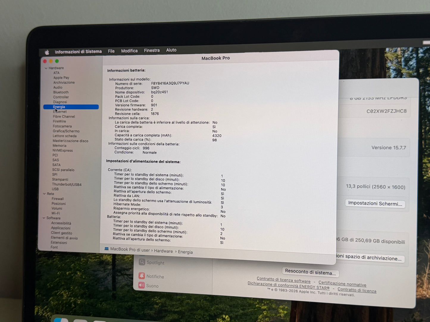 MacBook Pro (2018) [13,3", Touch Bar, Intel Core i5 2,3GHz, 8GB RAM, 512GB SSD, Intel Iris Plus Graphics 655, macOS] Grigio