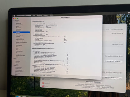 MacBook Pro (2018) [13,3", Touch Bar, Intel Core i5 2,3GHz, 8GB RAM, 512GB SSD, Intel Iris Plus Graphics 655, macOS] Grigio