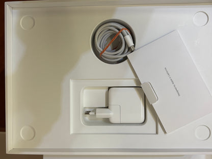 MacBook Air M1 (Late 2020) [13,3", Retina, Apple M1, 8GB RAM, 256GB SSD, Apple 7 Core, macOS] Argento