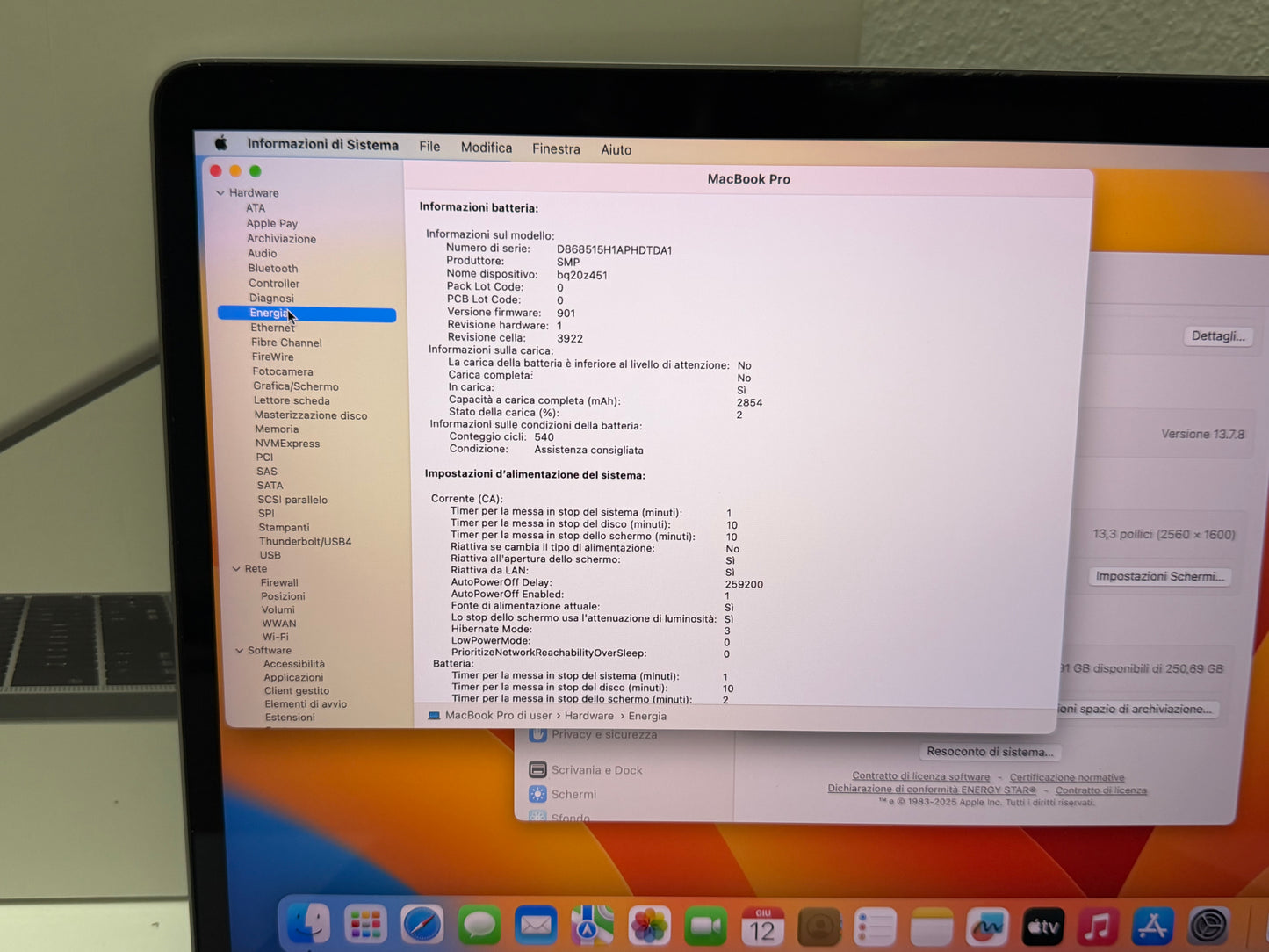 MacBook Pro (2017) [13,3", Intel Core i5 3,1GHz 16GB RAM, 256GB SSD, Intel Iris Plus Graphics 640, macOS] Grigio
