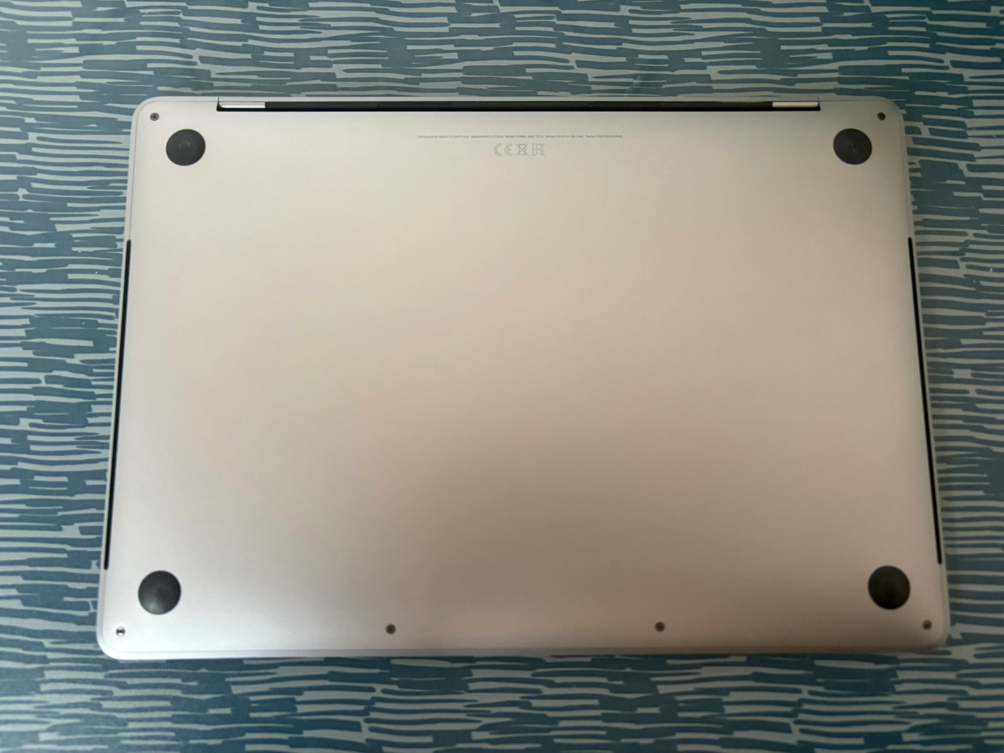 MacBook Pro (Mid 2018) [13,3", Touch Bar, Intel Core i5 2,3GHz, 8GB RAM, 256GB SSD, Intel Iris Plus Graphics 655, macOS] Grigio