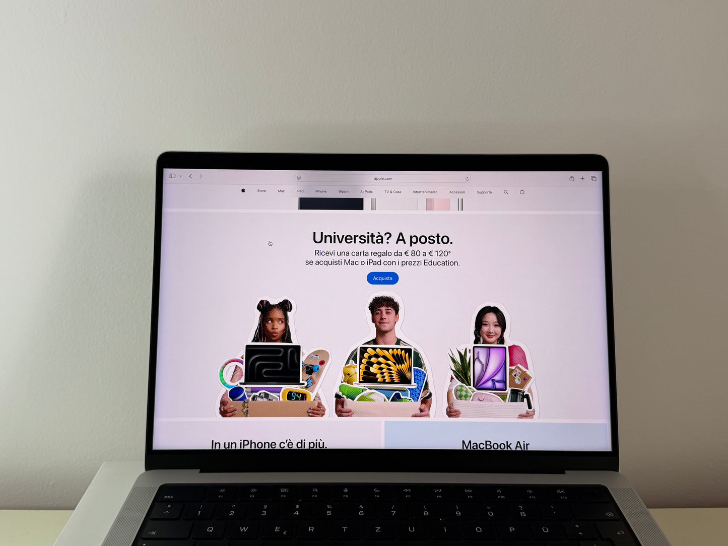 MacBook Pro (2023) [14,2", Apple M3 8 Core, 8GB RAM, 512GB SSD, Apple 10 Core, macOS] argento