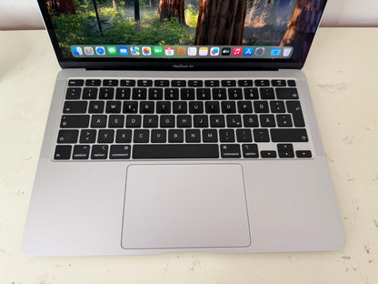 MacBook Air (2020) [13,3", Retina, Intel Core i3 1,1GHz, 8GB RAM, 256GB SSD, Intel Iris Plus Graphics, macOS] argento