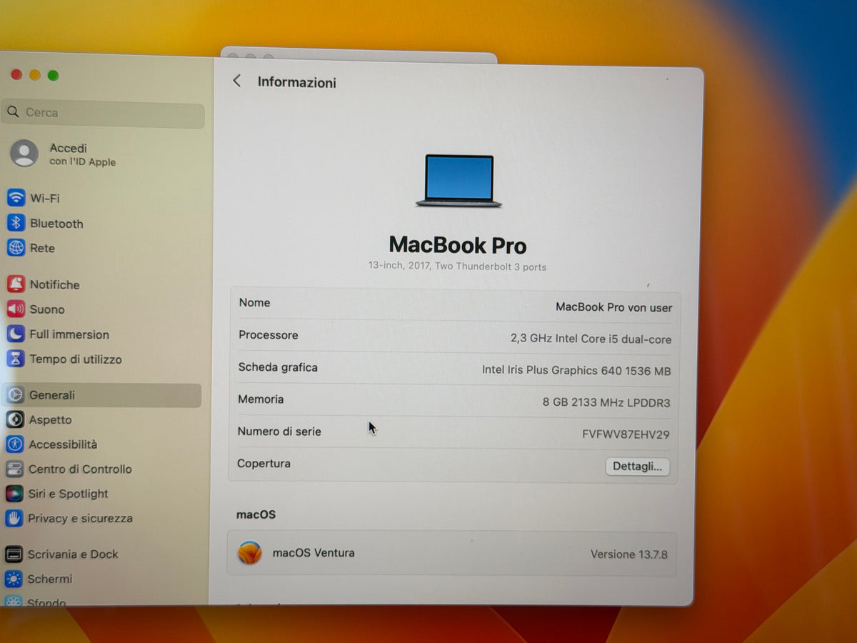 MacBook Pro (2017) [13,3", Touch Bar, Intel Core i5 3,1GHz, 8GB RAM, 256GB SSD, Intel Iris Plus Graphics 650, macOS] grigio