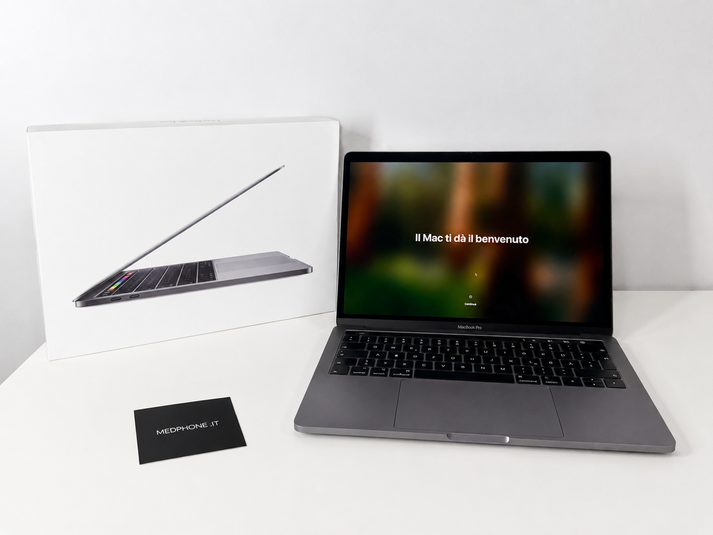 MacBook Pro (2018) [13,3", Touch Bar, Intel Core i5 2,3GHz, 16GB RAM, 256GB SSD, Intel Iris Plus Graphics 655, macOS] Grigio