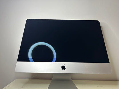iMac (Mid 2017) [21,5'', 4K, Retina, Intel Core i5 3,4GHz, 16GB RAM, 1TB Fusion Drive, AMD Radeon Pro 560, macOS] argento