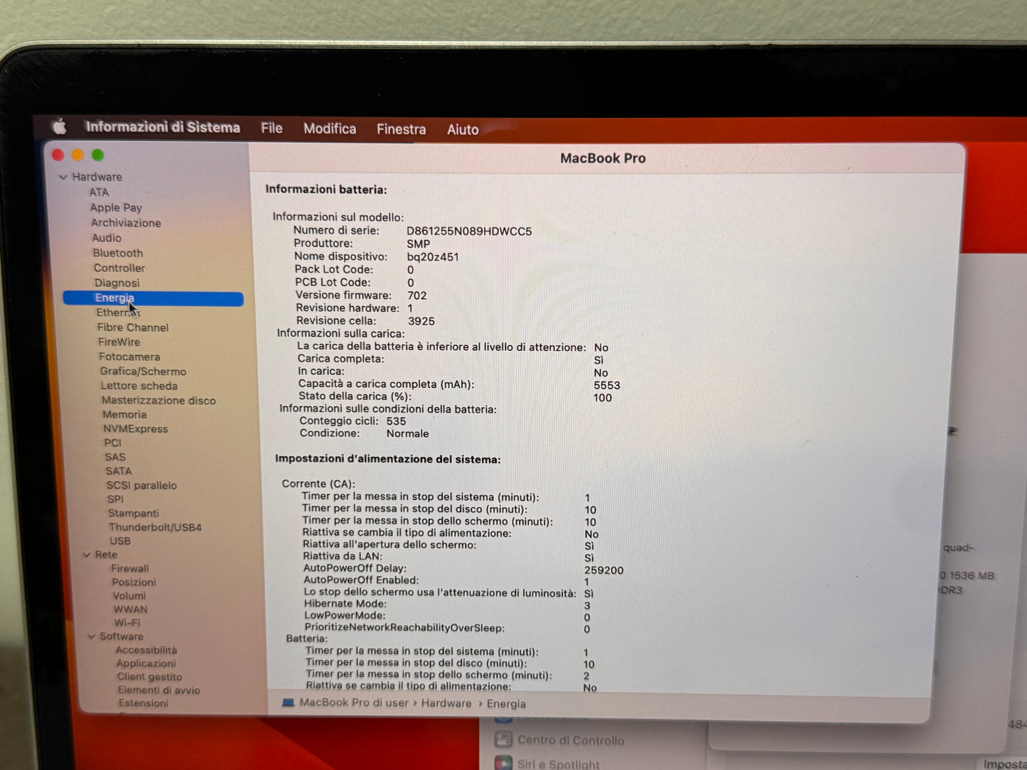 MacBook Pro (2017) [15,4", Touch Bar, Intel Core i7 2,9GHz, 16GB RAM, 512GB SSD, AMD Radeon Pro 560, macOS] grigio