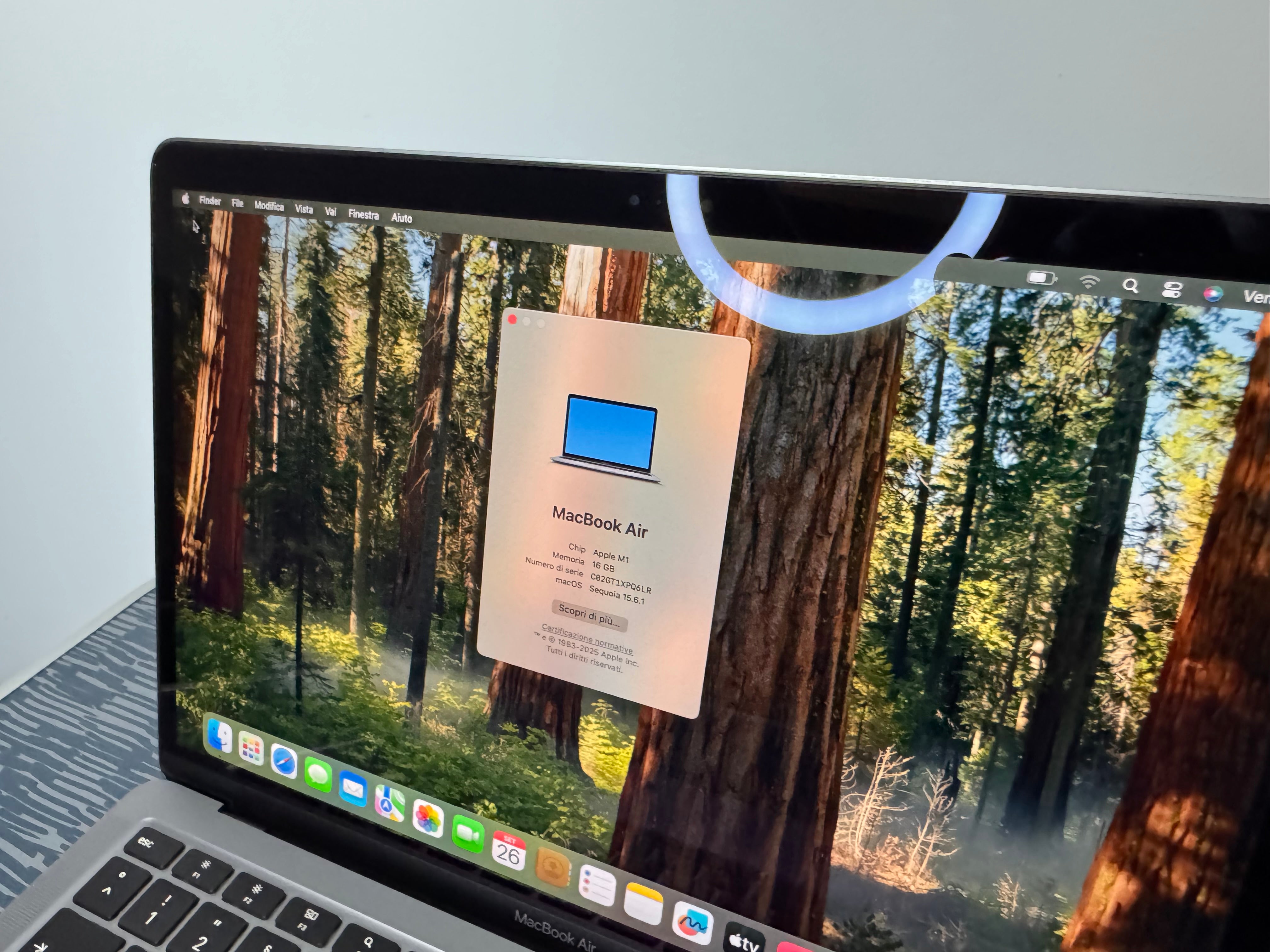 MacBook Air M1 (Late 2020) [13,3