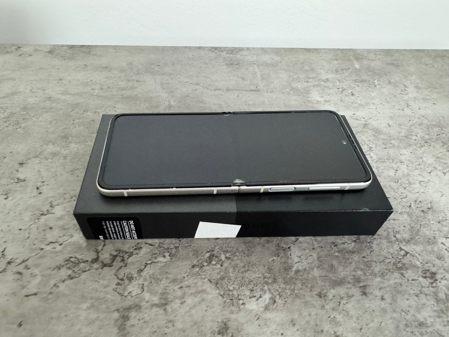 Samsung Galaxy Z Flip 3 5G 256GB [Dual-Sim] Crema