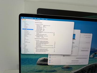 MacBook Pro (2019) [16", Touch Bar, Intel Core i7 2,6GHz, 16GB RAM, 512GB SSD, Intel UHD Graphics 630 + AMD Radeon Pro 5300M, Mac OS] argento