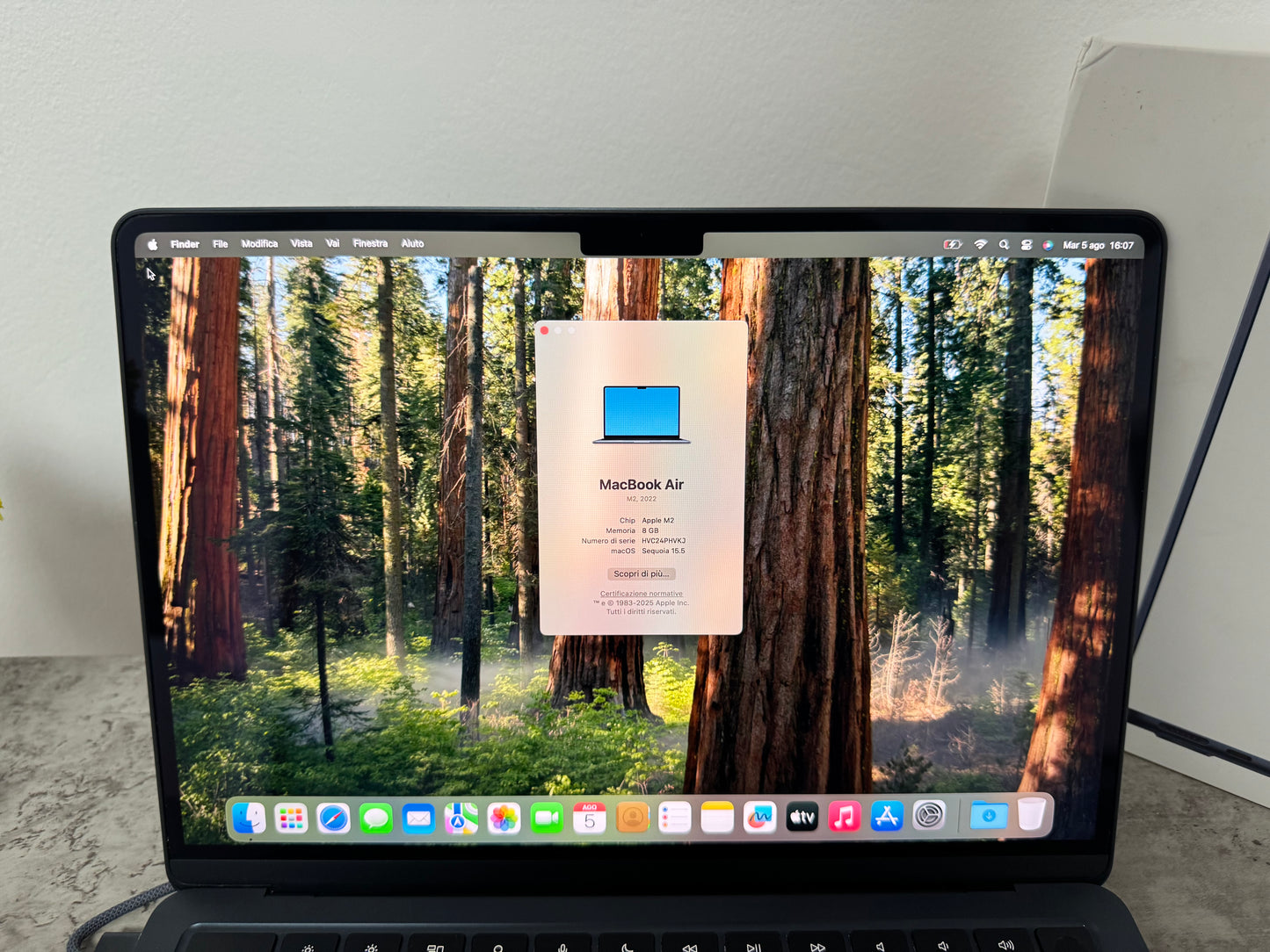 MacBook Air (2022) [13,6" Retina, M2 8 Core 3,2GHz, 8GB RAM, 256GB SSD, 8-CoreGPU, macOS] mezzanotte