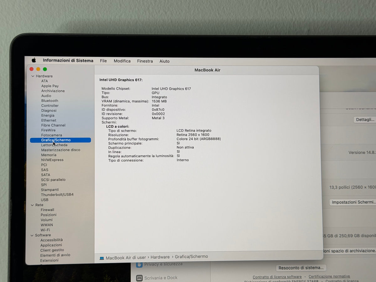 MacBook Air (2018) [13,3", Retina, Intel Core i5 1,6GHz, 8GB RAM, 256GB SSD, Intel UHD Graphics 617, macOS] Grigio