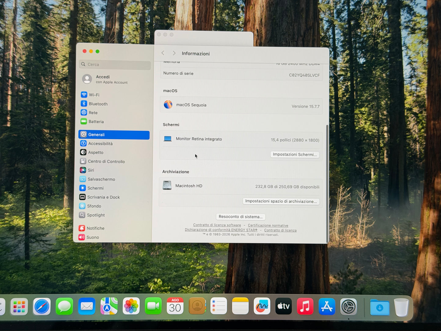 MacBook Pro (2019) [15,4", Touch Bar, Intel Core i7 2,6GHz, 16GB RAM, 256GB SSD, Intel UHD Graphics 630, Mac OS X] Grigio