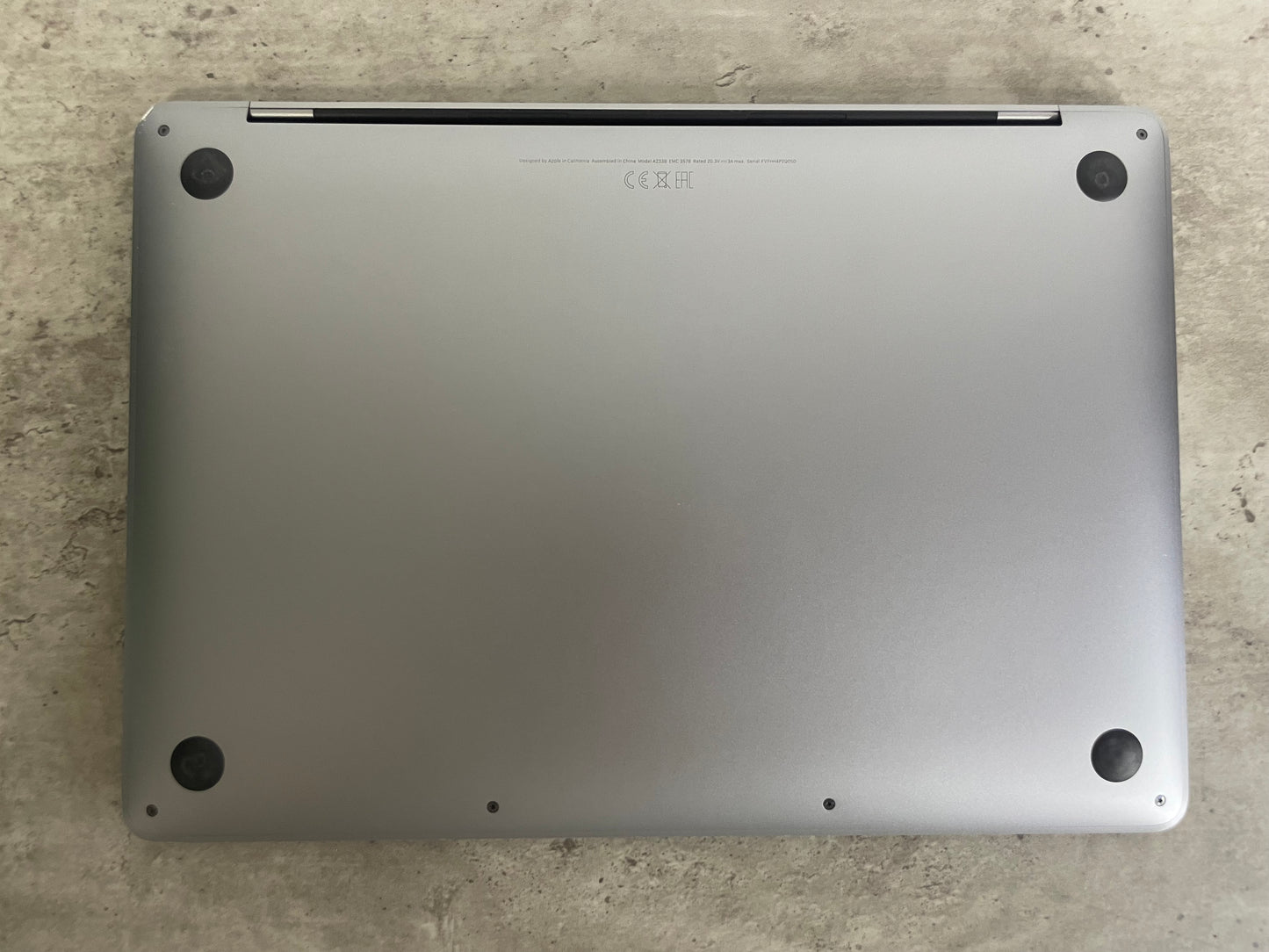 MacBook Pro (2020) M1 [13,3", Touch Bar, Apple M1 3,2GHz, 8GB RAM, 256GB SSD, Apple 8 Core, macOS] grigio