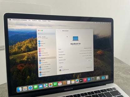 MacBook Air (Mid 2019) [13,3", Retina, Intel Core i5 1,6GHz, 16GB RAM, 128GB SSD, Intel UHD Graphics 617, macOS] argento