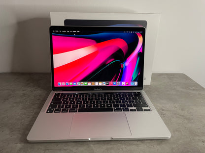 MacBook Pro (2020) M1 [13,3", Touch Bar, Apple M1 3,2GHz, 8GB RAM, 256GB SSD, Apple 8 Core, macOS] Argento