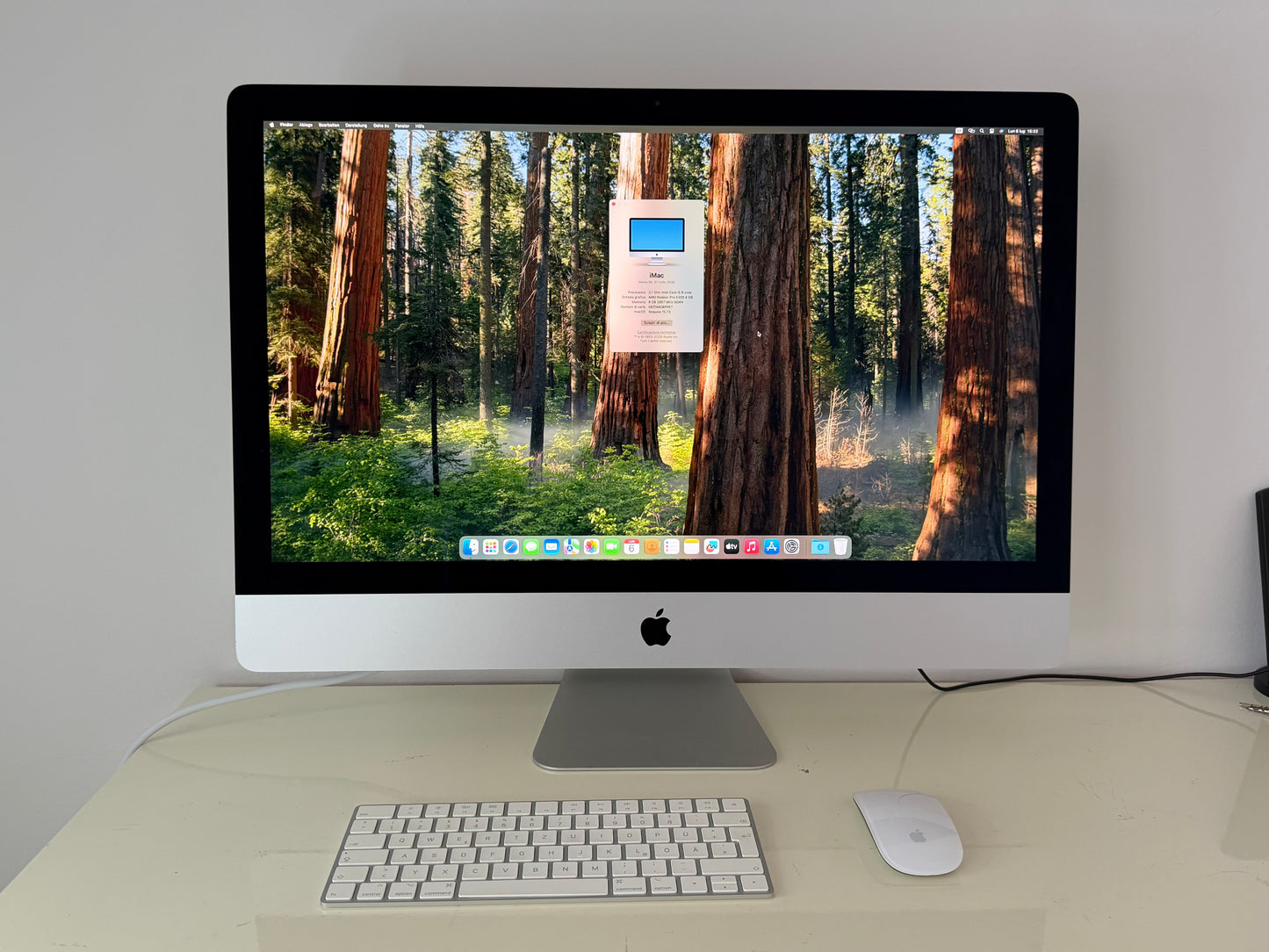iMac (Mid 2020) [27", 5K Retina, Intel Core i5 3,1GHz, 8GB RAM, 256GB SSD, AMD Radeon Pro 5300, macOS] argento