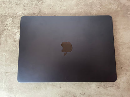MacBook Air (2022) [13,6'', Liquid Retina, M2 8-Core 3,2GHz, 8GB RAM, 256GB SSD, 8-Core GPU, macOS] Midnight