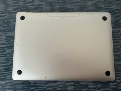 MacBook Air M1 (Late 2020) [13,3", Retina, Apple M1, 8GB RAM, 256GB SSD, Apple 7 Core, macOS] argento