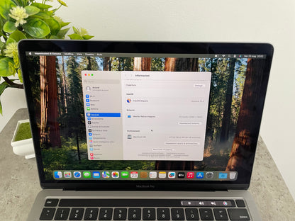 MacBook Pro (2020) M1 [13,3", Touch Bar, Apple M1 3,2GHz, 16GB RAM, 512GB SSD, Apple 8 Core, macOS] Grigio