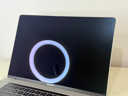 MacBook Pro (2019) [15,4", Touch Bar, Intel Core i9 2,3GHz, 16GB RAM, 512GB SSD, Intel UHD Graphics 630, Mac OS X] Grigio