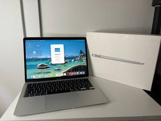 MacBook Air M1 (Late 2020) [13,3", Retina, Apple M1, 8GB RAM, 256GB SSD, Apple 7 Core, macOS] Argento