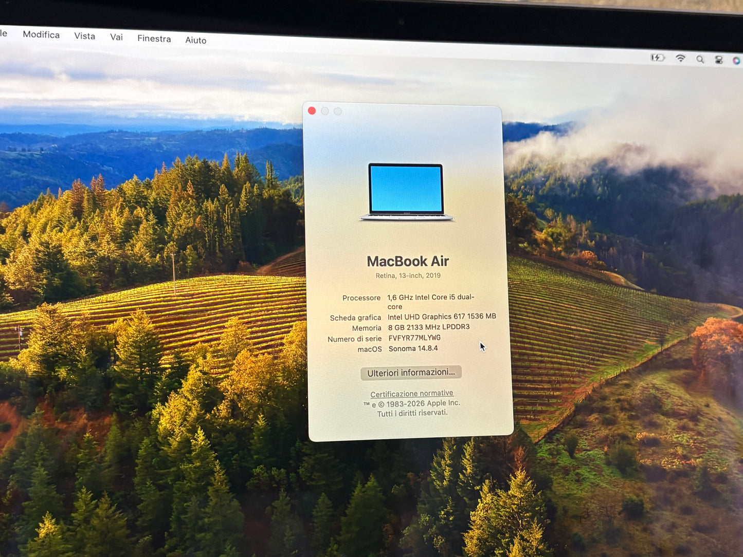 MacBook Air (2019) [13,3", Retina, Intel Core i5 1,6GHz, 8GB RAM, 128GB SSD, Intel UHD Graphics 617, macOS] Grigio