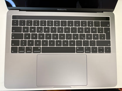 MacBook Pro (2018) [13,3", Touch Bar, Intel Core i7 2,7GHz, 16GB RAM, 512GB SSD, Intel Iris Graphics 655, macOS] Grigio