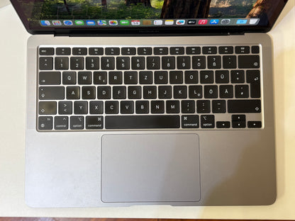 MacBook Air M1 (Late 2020) [13,3", Retina, Apple M1, 8GB RAM, 256GB SSD, Apple 7 Core, macOS] Argento