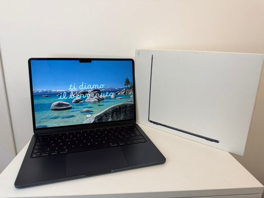 MacBook Air (2022) [13,6" Retina, M2 8 Core 3,2GHz, 8GB RAM, 256GB SSD, 8-CoreGPU, macOS] mezzanotte