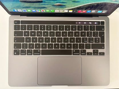 MacBook Pro (Mid 2022) [13,3", Liquid Retina, Touch Bar, Apple M2 8-Core 3,2GHz, 8GB RAM, 256GB SSD, Apple 10-Core, macOS] Grigio