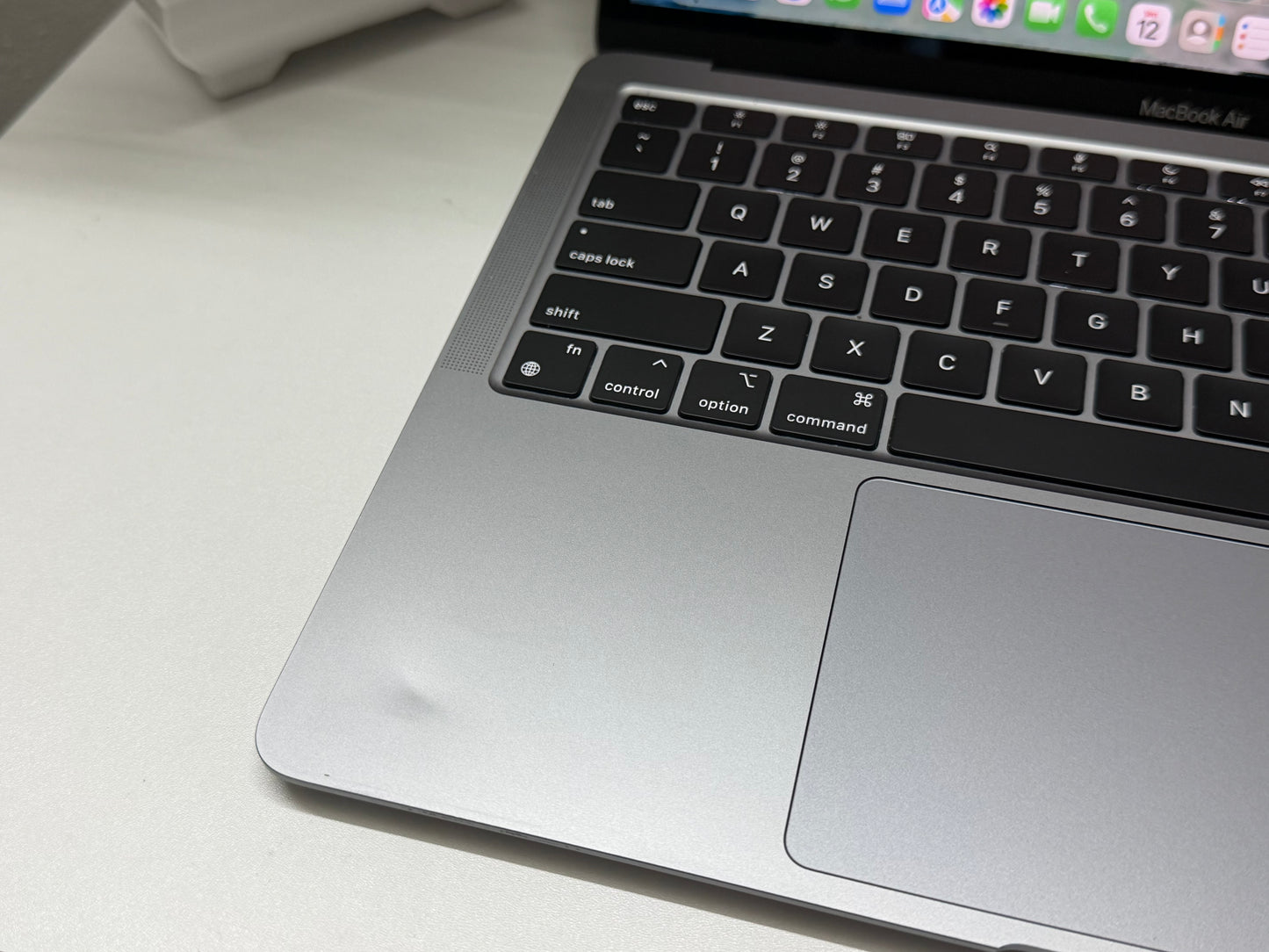 MacBook Air M1 (Late 2020) [13,3", Retina, Apple M1, 8GB RAM, 128GB SSD, Apple 7 Core, macOS] Grigio