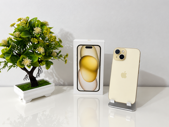 iPhone 15 128GB Giallo (5G) Dual-Sim