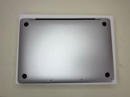MacBook Pro (2019) [13,3", Touch Bar, Intel Core i5 1,4GHz, 8GB RAM, 128GB SSD, Intel Iris Plus Graphics 645, Mac OS X] argento