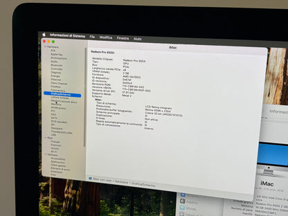 iMac (2019) [21,5", 4K, Retina, Intel Core i5 3,0GHz, 16GB RAM, 256 GB, AMD Radeon Pro 560X, macOS] argento