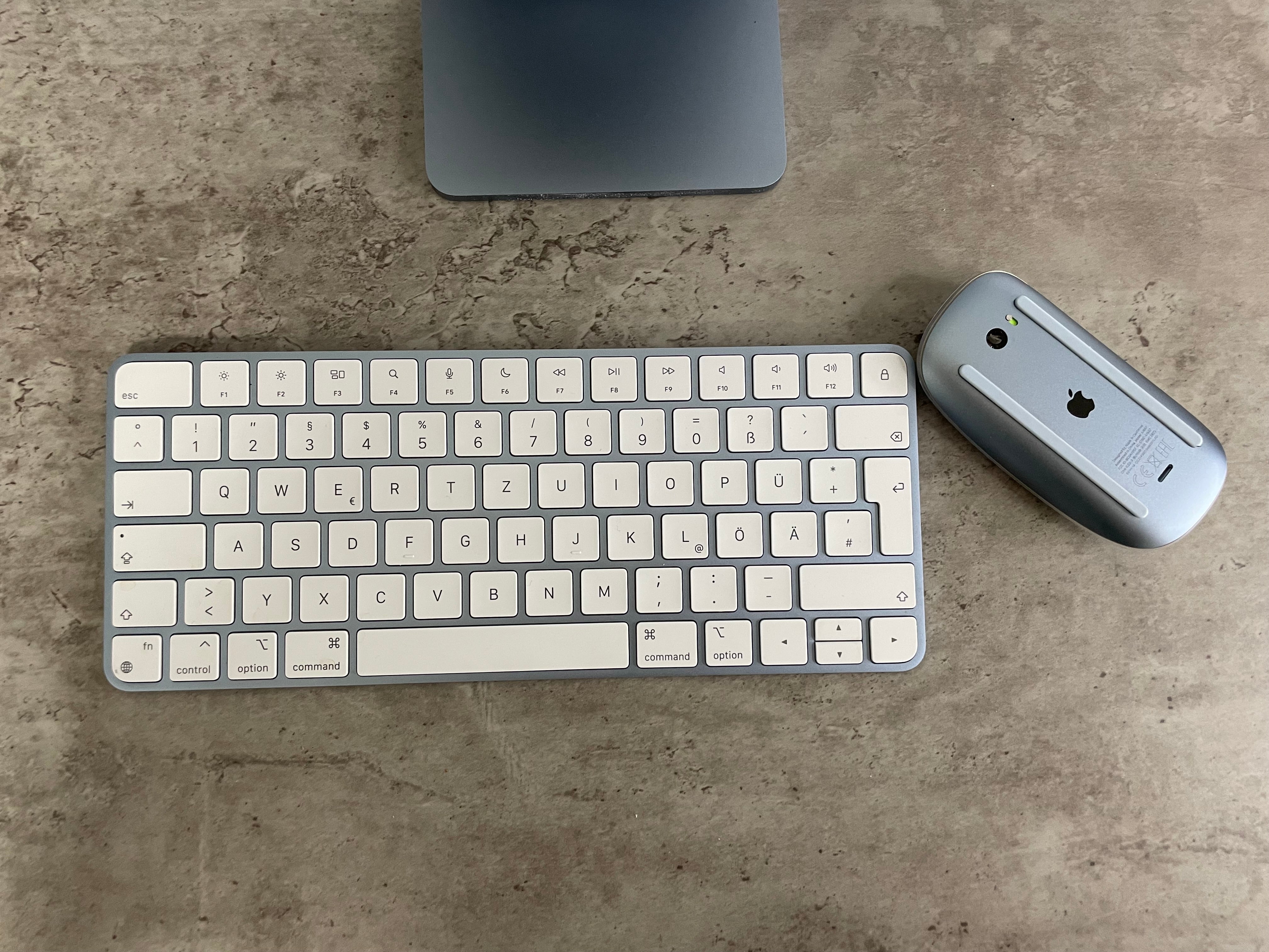 Apple iMac 24インチ Mid 2021/M1 8G SSD 256G iMac (24-inch, M1, 2021) - 8GB / 256GB - iDealz