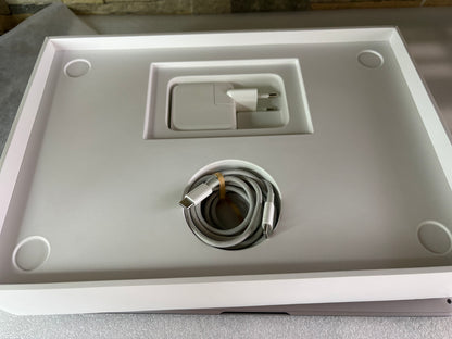 MacBook Air (2019) [13,3", Retina, Intel Core i5 1,6GHz, 8GB RAM, 128GB SSD, Intel UHD Graphics 617, macOS] Grigio