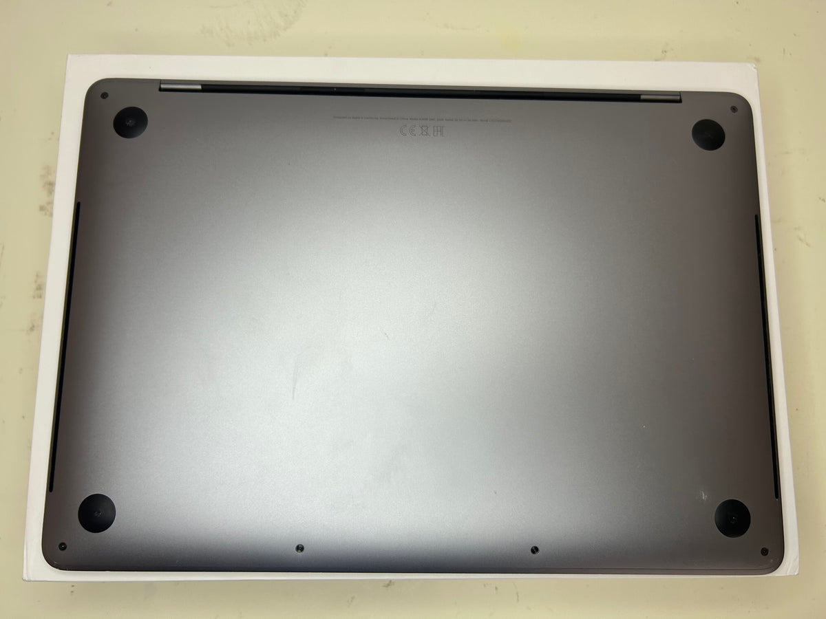 MacBook Pro (2019) [13,3", Touch Bar, Intel Core i5 2,4GHz, 8GB RAM, 256GB SSD, Intel Iris Plus Graphics 655, Mac OS X] Grigio