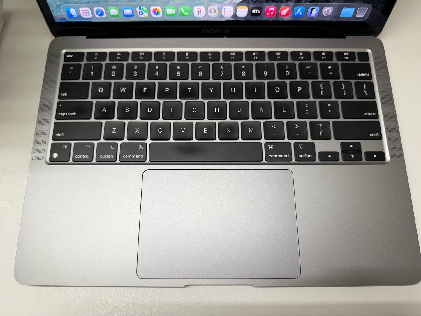 MacBook Air M1 (Late 2020) [13,3", Retina, Apple M1, 8GB RAM, 128GB SSD, Apple 7 Core, macOS] Grigio