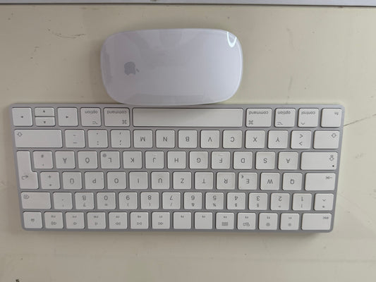 iMac (Mid 2020) [27", 5K Retina, Intel Core i5 3,1GHz, 8GB RAM, 256GB SSD, AMD Radeon Pro 5300, macOS] argento