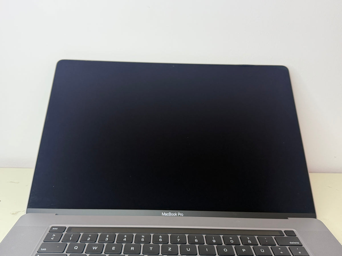 MacBook Pro (2019) [16", Touch Bar, Intel Core i9 2,4GHz, 64GB RAM, 512GB SSD, AMD Radeon Pro, Mac OS X] Grigio